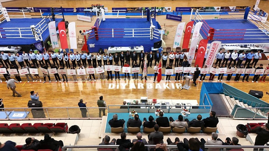 DİYARBAKIR’DA TÜRKİYE MUAYTHAİ ŞAMPİYONASI  BAŞLADI