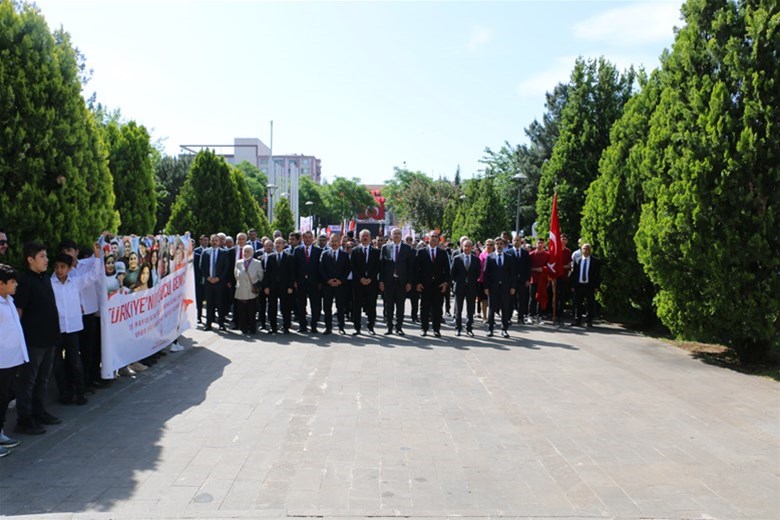 19 Mayıs Atatürk’ü Anma, Gençlik ve Spor Bayramının 105. yıl dönümü 